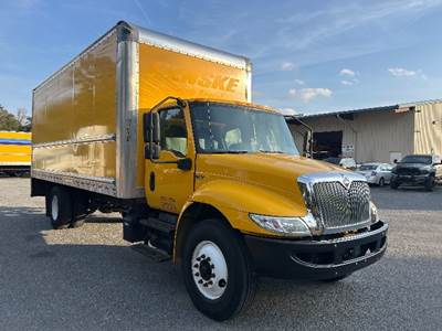 International MV607 Box Truck - 220HP, 6 Speed Automatic, Roll up Door