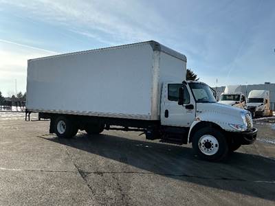 International MV607 Box Truck - 220HP, 7 Speed Automatic, Roll up Door