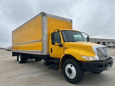 International MV607 Box Truck - 220HP, 6 Speed Automatic, Roll up Door