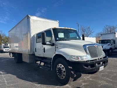 International MV607 Box Truck - 240HP, 6 Speed Automatic, Roll up Door