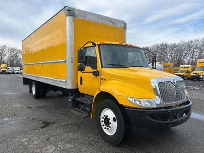 International MV607 Box Truck - 220HP, 6 Speed Automatic, Roll up Door