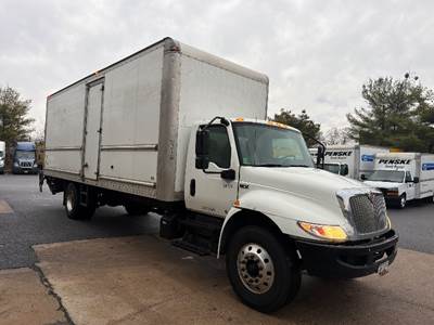 International MV607 Box Truck - 220HP, 7 Speed Automatic, Roll up Door