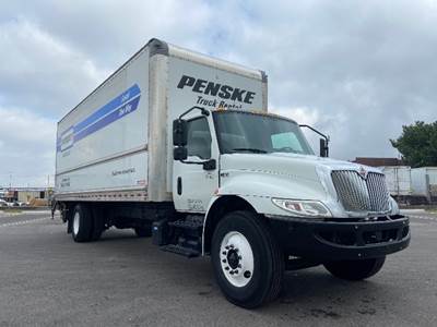 International MV607 Box Truck - 220HP, 6 Speed Automatic, Roll up Door