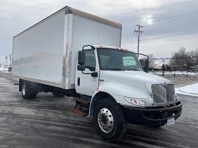 International MV607 Box Truck - 220HP, 6 Speed Automatic, Roll up Door