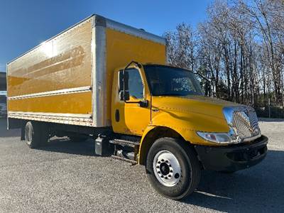 International MV607 Box Truck - 220HP, 6 Speed Automatic, Roll up Door