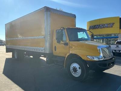International MV607 Box Truck - 220HP, 6 Speed Automatic, Roll up Door
