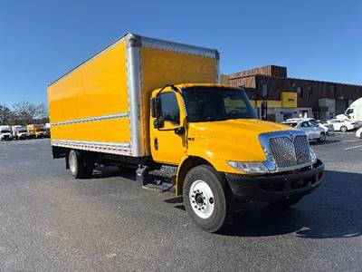 International MV607 Box Truck - 220HP, 6 Speed Automatic, Roll up Door