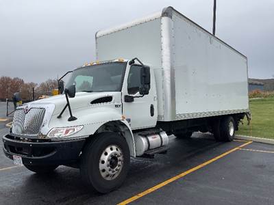 International MV607 Box Truck - 220HP, 6 Speed Automatic, Roll up Door