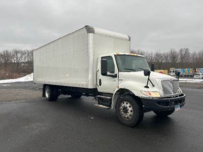 International MV607 Box Truck - 220HP, 6 Speed Automatic, Roll up Door