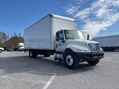 International MV607 Box Truck - 220HP, 6 Speed Automatic, Swing Door