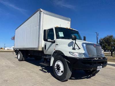 International MV607 Box Truck - 220HP, 6 Speed Automatic, Roll up Door