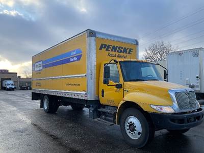 International MV607 Box Truck - 220HP, 6 Speed Automatic, Roll up Door