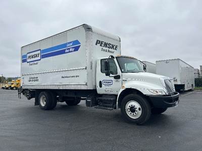 International MV607 Box Truck - 220HP, 6 Speed Automatic, Roll up Door