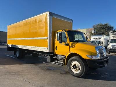 International MV607 Box Truck - 220HP, 6 Speed Automatic, Roll up Door