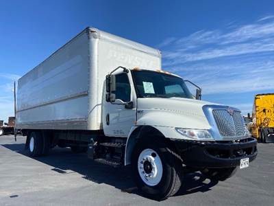 International MV607 Box Truck - 220HP, 6 Speed Automatic, Roll up Door