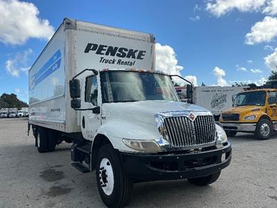 International MV607 Box Truck - 220HP, 6 Speed Automatic, Roll up Door