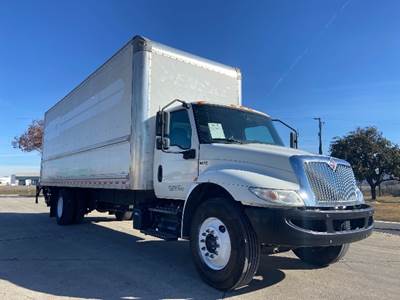 International MV607 Box Truck - 220HP, 6 Speed Automatic, Roll up Door