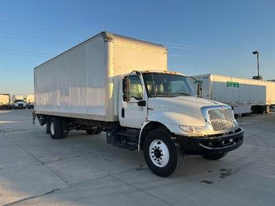 International MV607 Box Truck - 220HP, 7 Speed Automatic, Roll up Door