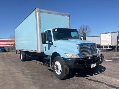 International MV607 Box Truck - 240HP, 6 Speed Automatic, Swing Door