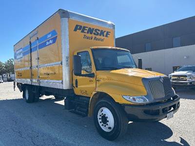 International MV607 Box Truck - 220HP, 6 Speed Automatic, Roll up Door
