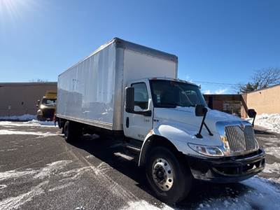 International MV607 Box Truck - 220HP, 6 Speed Automatic, Roll up Door