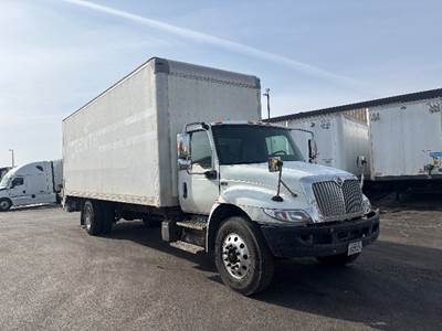 International MV607 Box Truck - 220HP, 7 Speed Automatic, Roll up Door