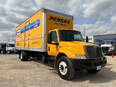 International MV607 Box Truck - 220HP, 6 Speed Automatic, Roll up Door