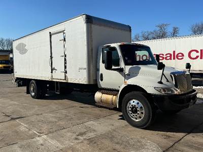 International MV607 Box Truck - 240HP, 6 Speed Automatic, Roll up Door