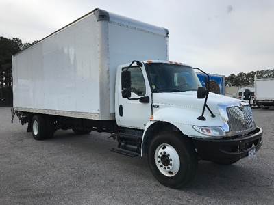International MV607 Box Truck - 220HP, 6 Speed Automatic, Roll up Door