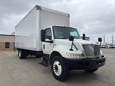 International MV607 Box Truck - 220HP, 6 Speed Automatic, Roll up Door