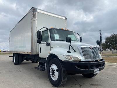 International MV607 Box Truck - 220HP, 6 Speed Automatic, Roll up Door