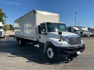 International MV607 24 ft Box Truck - 220HP, 6 Speed Automatic, Roll up Door