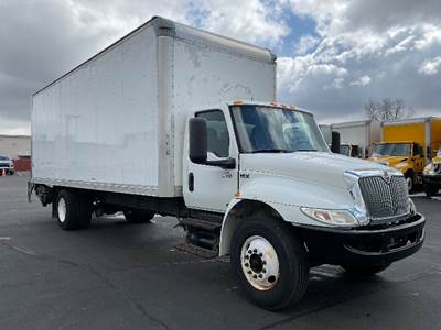 International MV607 Box Truck - 260HP, 6 Speed Automatic, Roll up Door