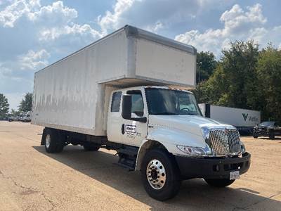 International MV607 Box Truck - 250HP, 6 Speed Automatic, Swing Door