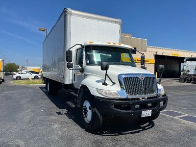 International MV607 Box Truck - 220HP, 7 Speed Automatic, Roll up Door