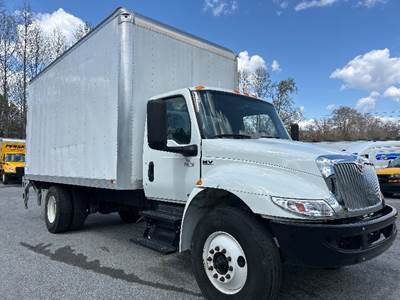 International MV607 Box Truck - 220HP, 6 Speed Automatic, Roll up Door