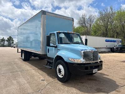 International MV607 Box Truck - 240HP, 6 Speed Automatic, Swing Door