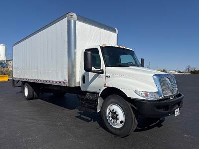 International MV607 Box Truck - 220HP, 6 Speed Automatic, Roll up Door