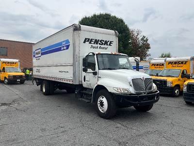 International MV607 Box Truck - 220HP, 6 Speed Automatic, Roll up Door