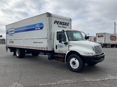 International MV607 Box Truck - 220HP, 6 Speed Automatic, Roll up Door