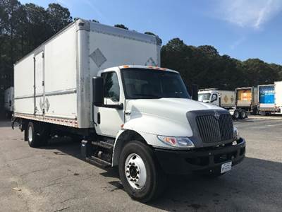 International MV607 Box Truck - 220HP, 6 Speed Automatic, Roll up Door