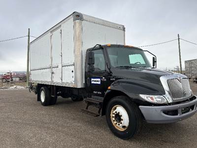 International MV607 Box Truck - 220HP, 6 Speed Automatic, Roll up Door