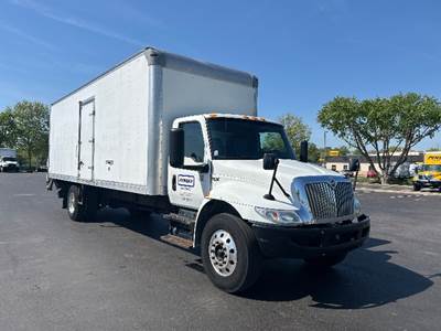 International MV607 Box Truck - 220HP, 6 Speed Automatic, Roll up Door