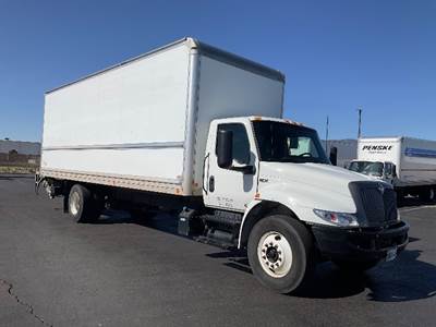 International MV607 Box Truck - 220HP, 6 Speed Automatic, Roll up Door