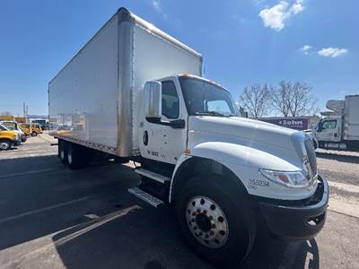 International MV607 Box Truck - 300HP, 6 Speed Automatic, Swing Door