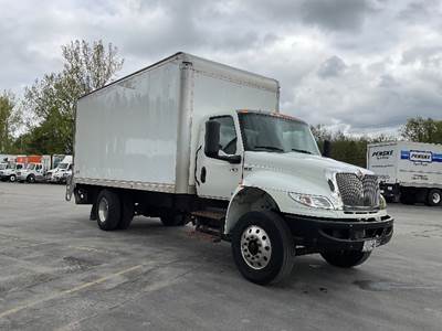 International MV607 Box Truck - 220HP, 6 Speed Automatic, Roll up Door