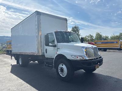 International MV607 Box Truck - 220HP, 7 Speed Automatic, Roll up Door