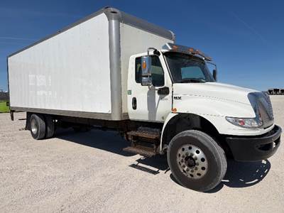 International MV607 Box Truck - 250HP, 6 Speed Automatic, Roll up Door