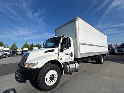 International MV607 Box Truck - 220HP, 6 Speed Automatic, Roll up Door