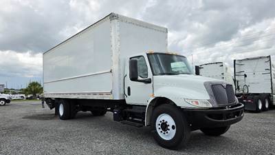 International MV607 Box Truck - 220HP, 6 Speed Automatic, Roll up Door
